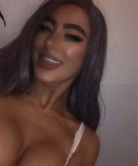 AmiLaBadi's Offline Chat Room