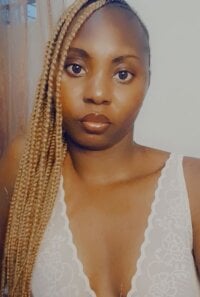 luxusroyce's webcam live show