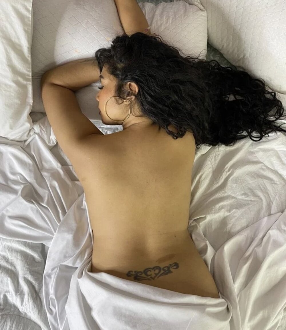 alexxandra_ferri_'s Offline XXX Chat