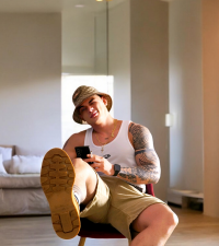 santiagoxxxl's Offline XXX Chat