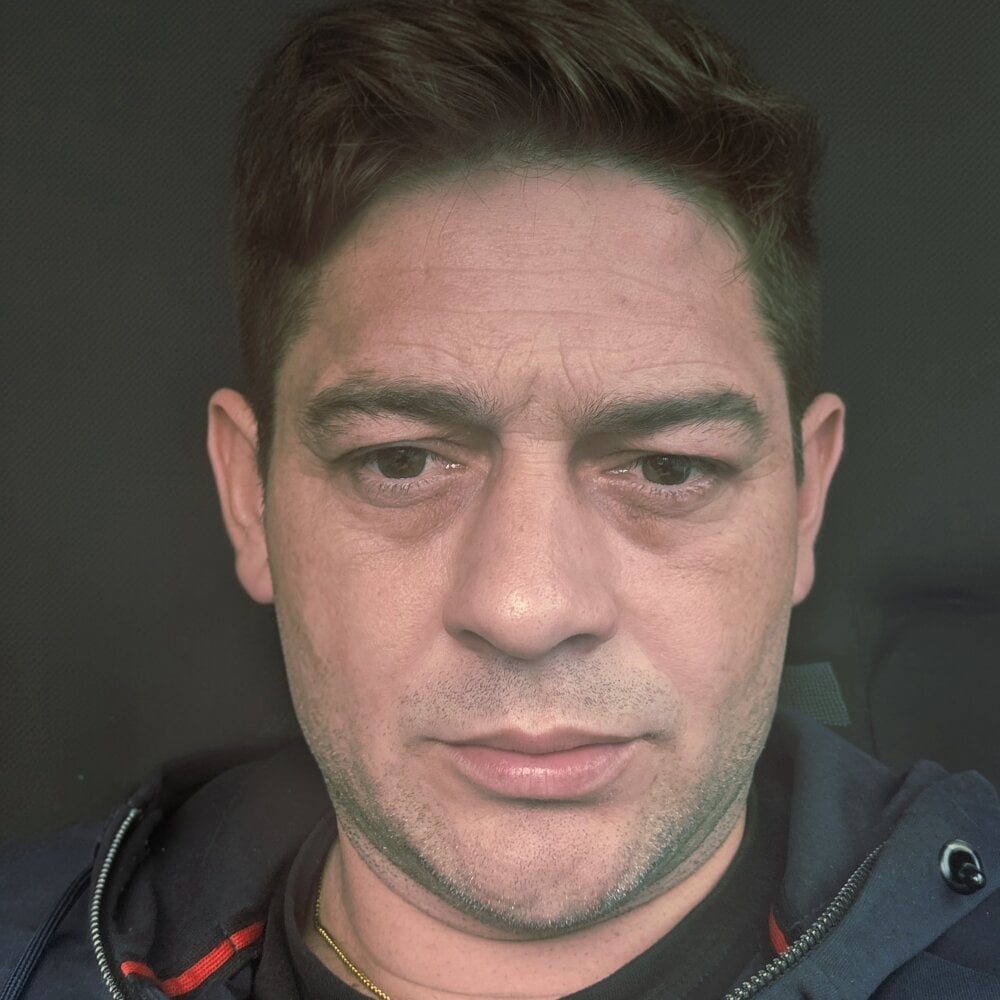 joss77ryo's Offline XXX Chat