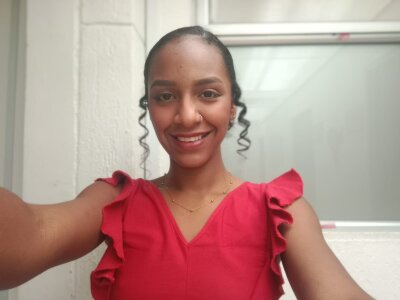 serena_hills from stripchat