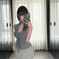 Summer-Momo's webcam live show