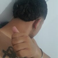 Thelan05's webcam live show