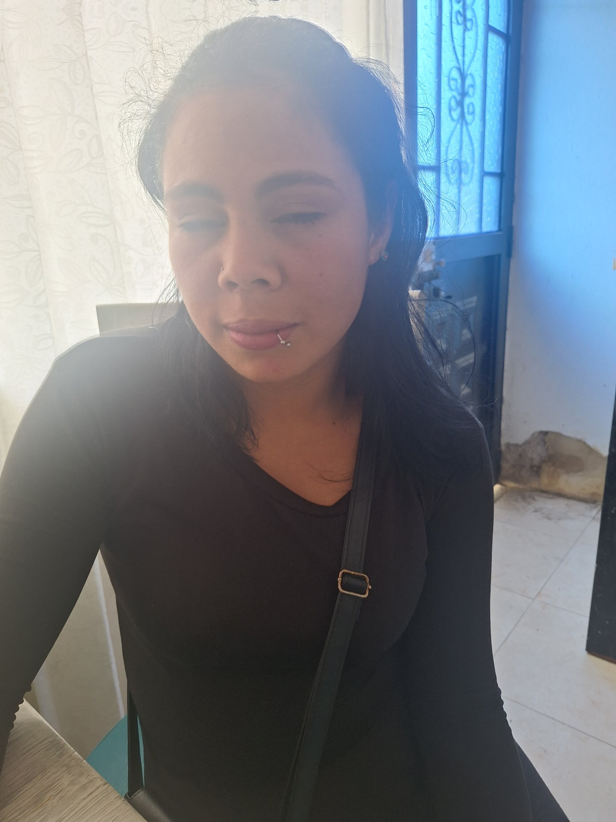 Isis_Roos_Lov