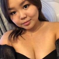 sweet_asian01's Offline Chat Room