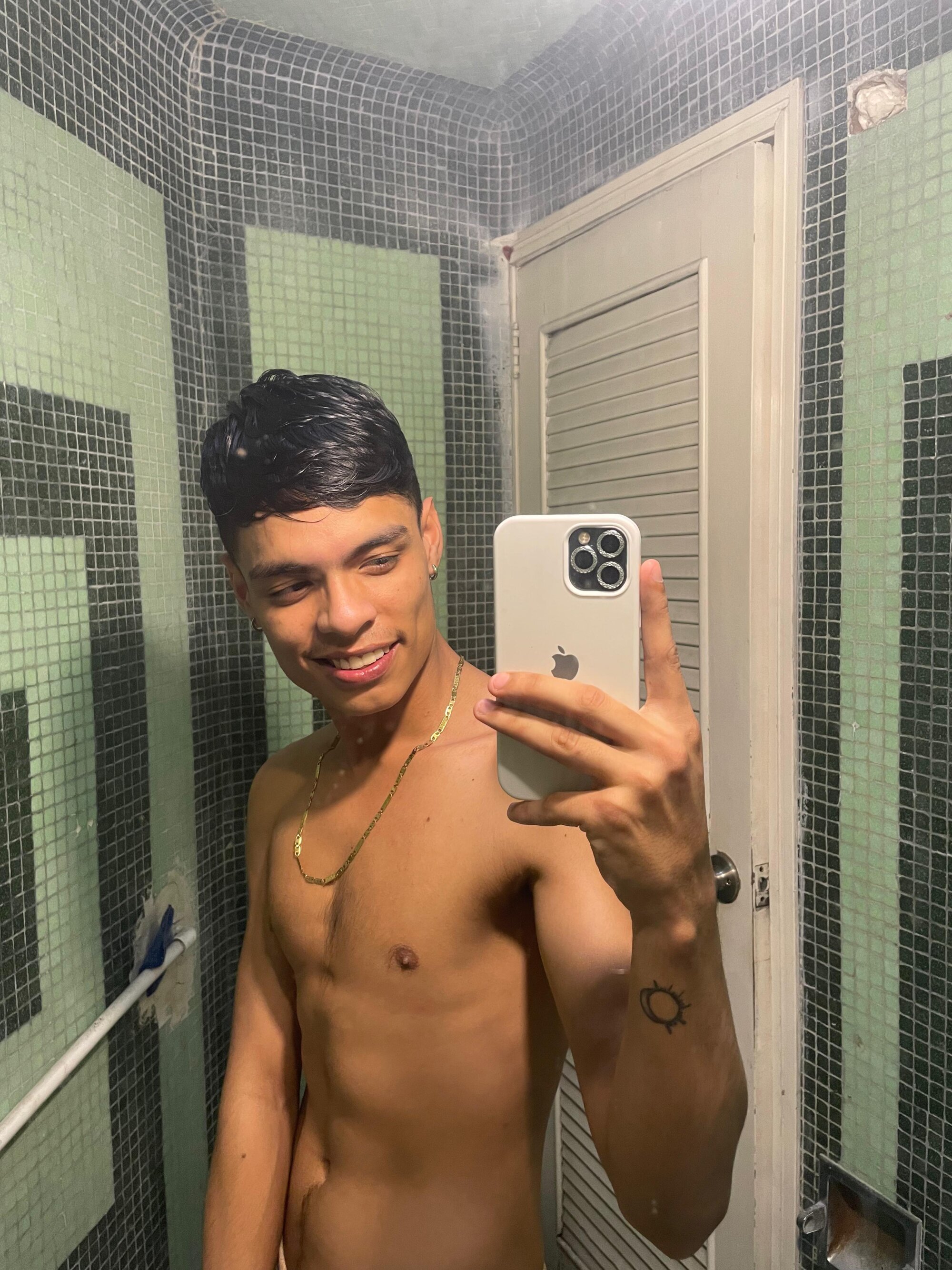 Dairon_lee