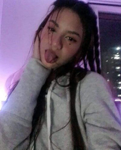 ABBY__LEWIS - colombian