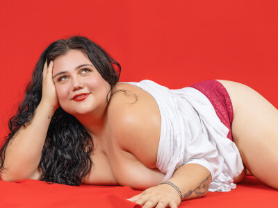 Ashlly_Curvy Avatar