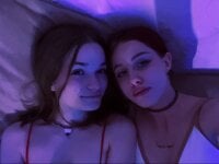 Lena_Sar's Offline Chat Room