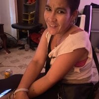 Heathelouwis77's Offline Chat Room