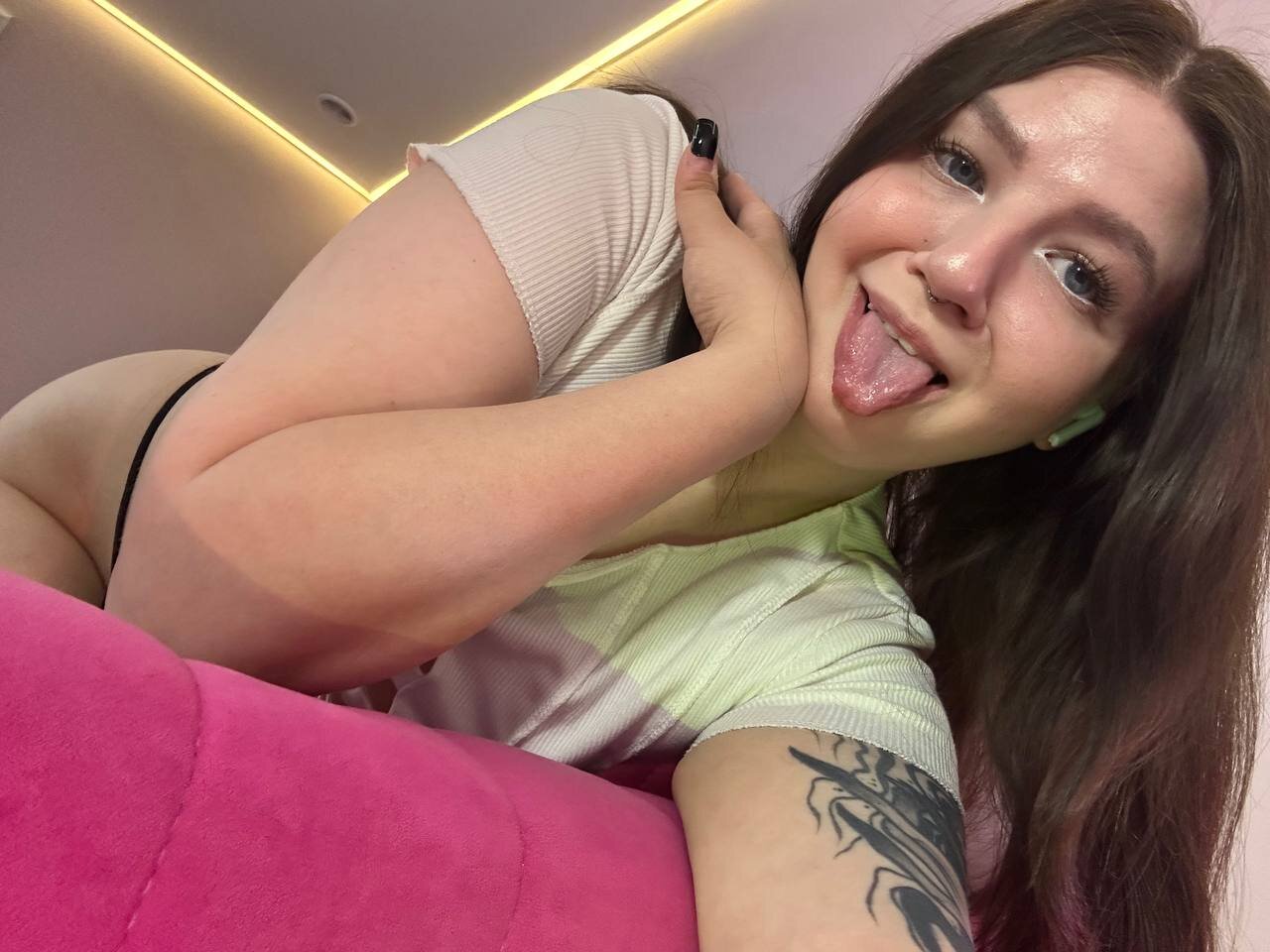 XXX Porn Photo of Nude Ruby_Al1en 9