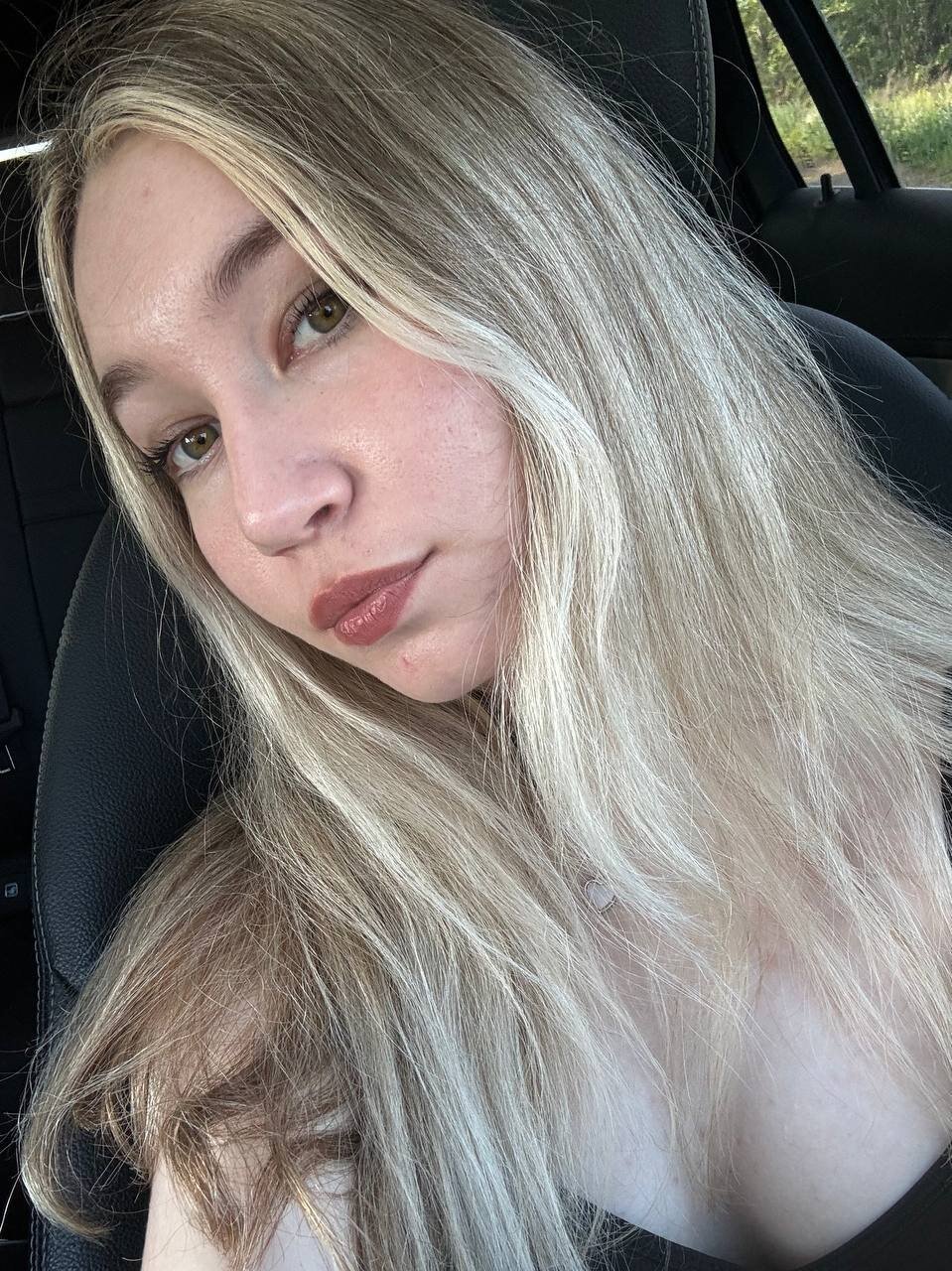 XXX Porn Photo of Nude UrrKitty 3