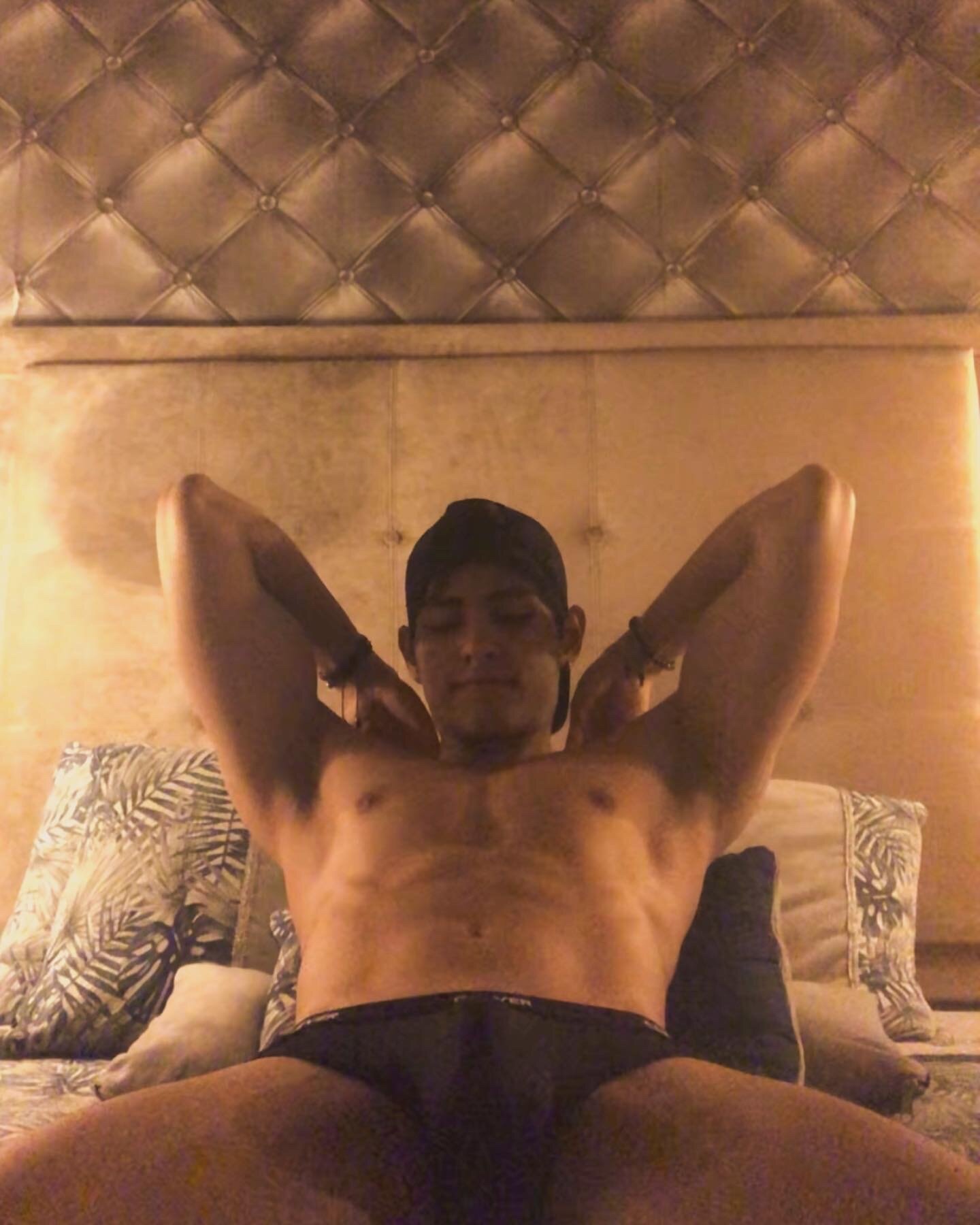 XXX Porn Photo of Nude TylerLions 16
