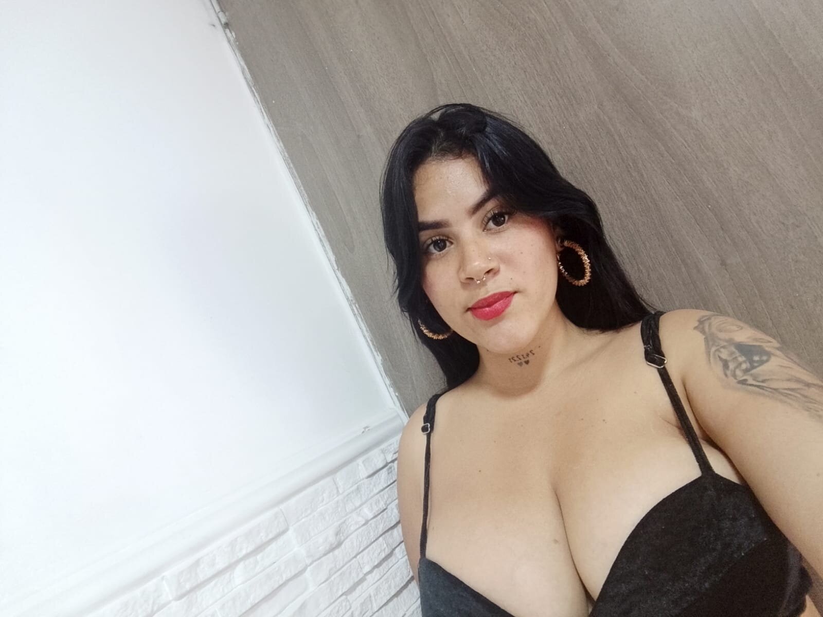 XXX Porn Photo of Nude Emma_cartter1 2