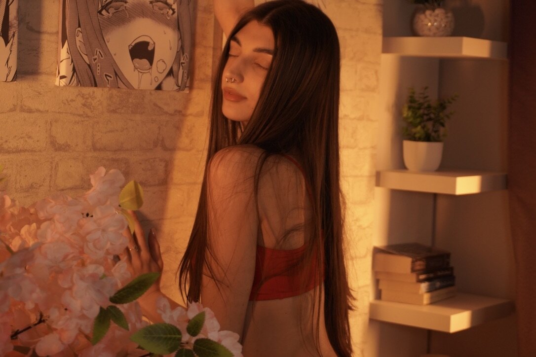 XXX Porn Photo of Nude LilyShine_ 3