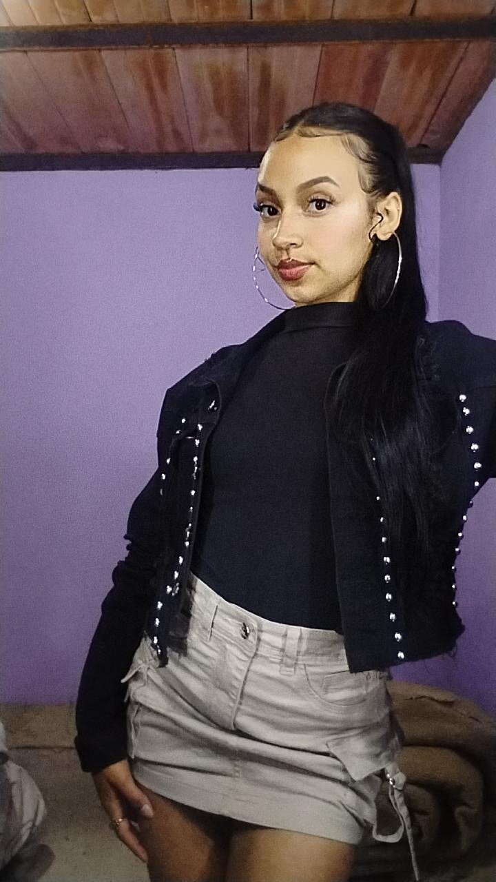 XXX Porn Photo of Nude emma_ambar 24
