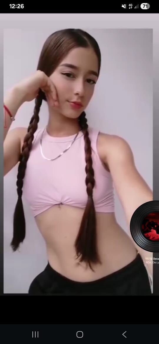 XXX Porn Photo of Nude ElyraBloom 5