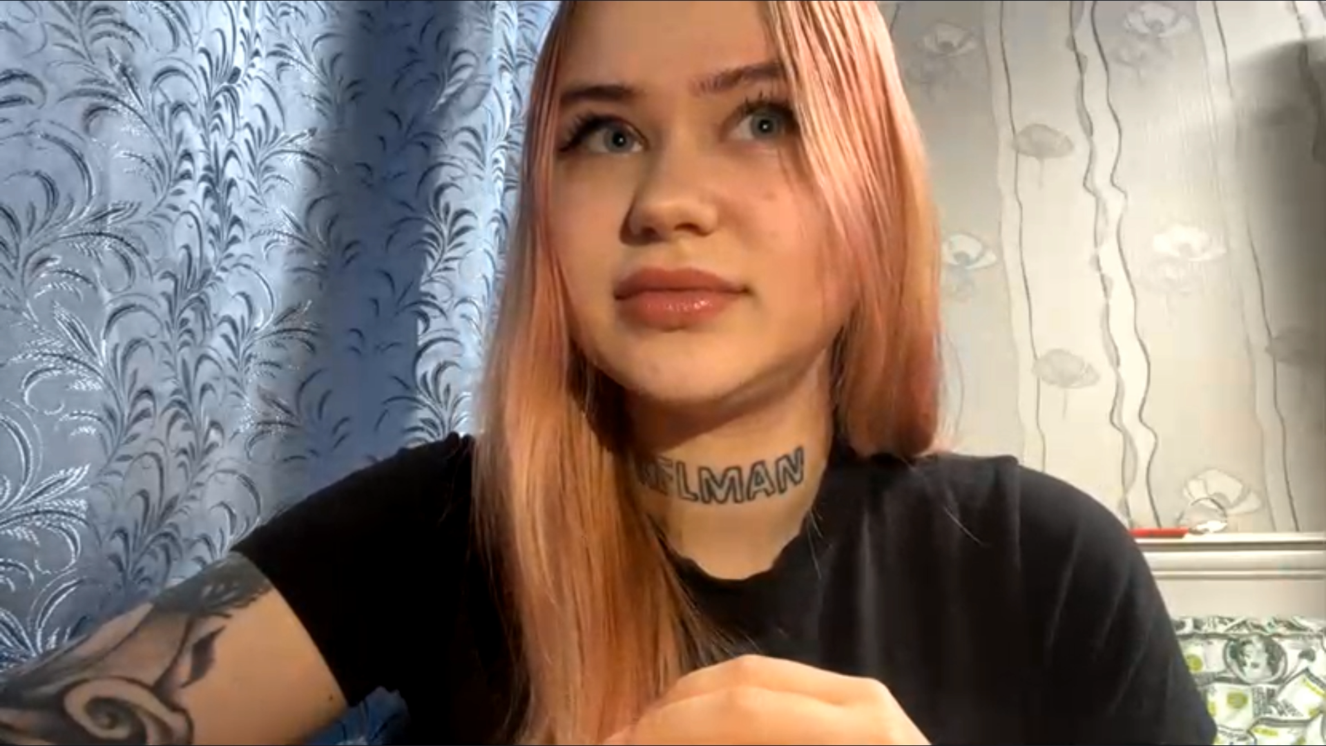 XXX Porn Photo of Nude NeelyDalonzo 4