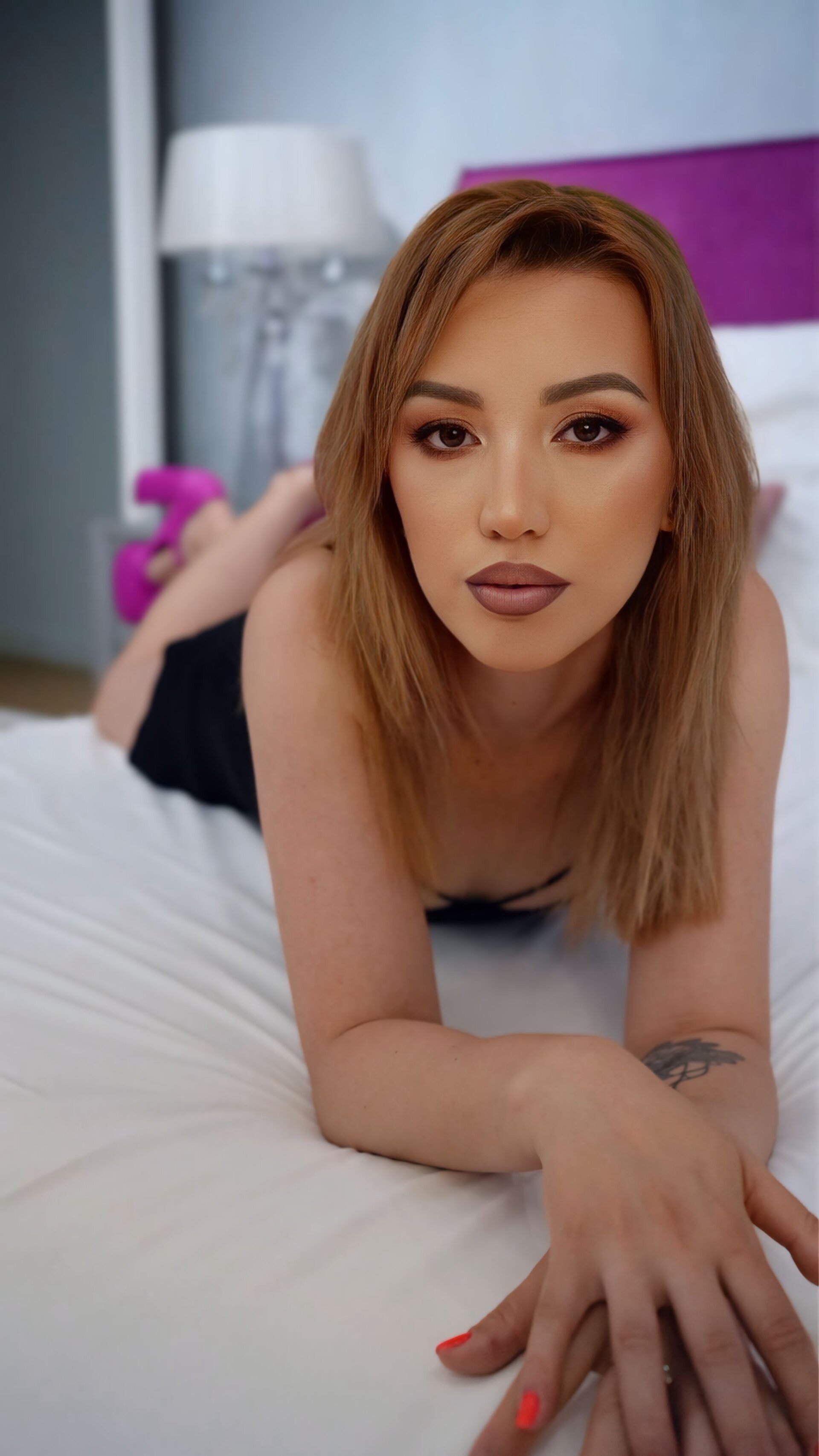 XXX Porn Photo of Nude EnyaHazell 3