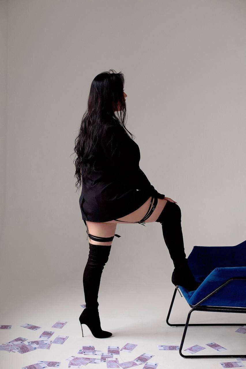 XXX Porn Photo of Nude GloriaBates 7