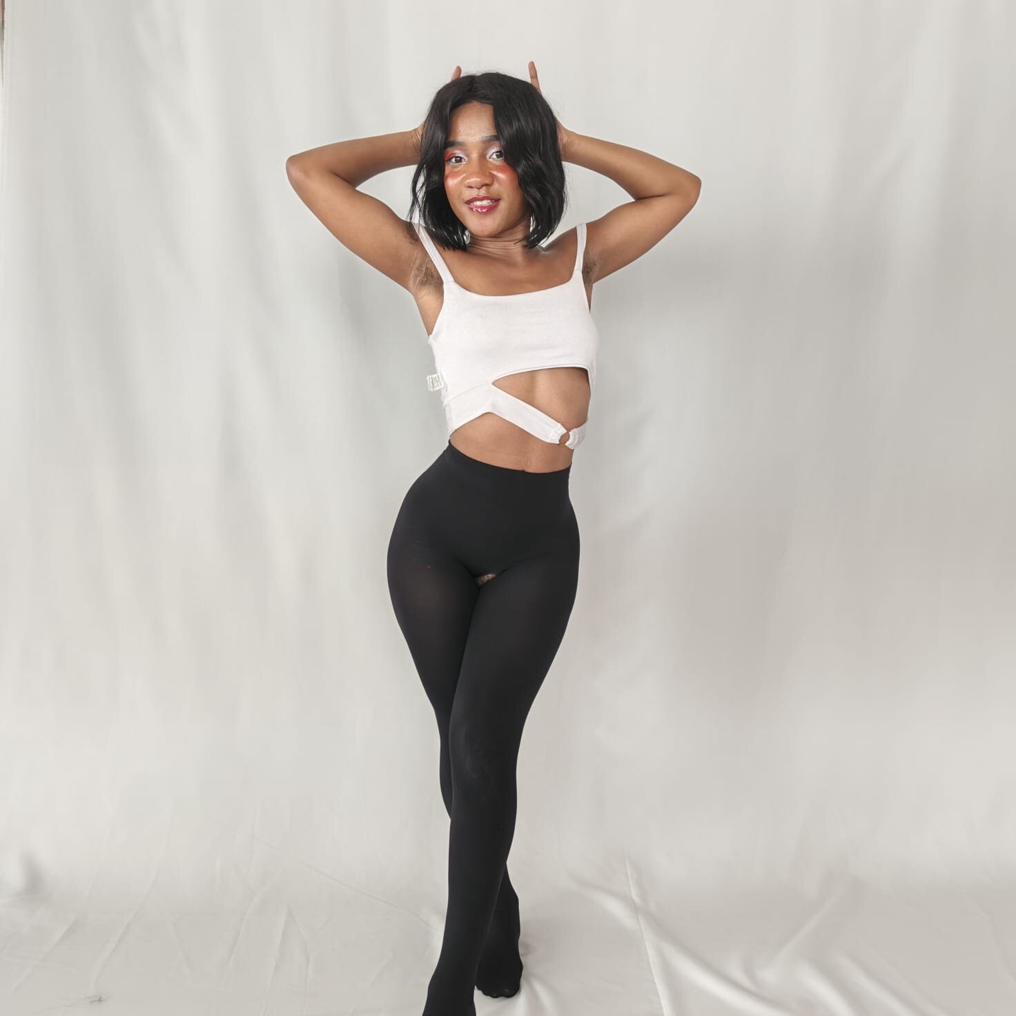 XXX Porn Photo of Nude malu_hot69 122