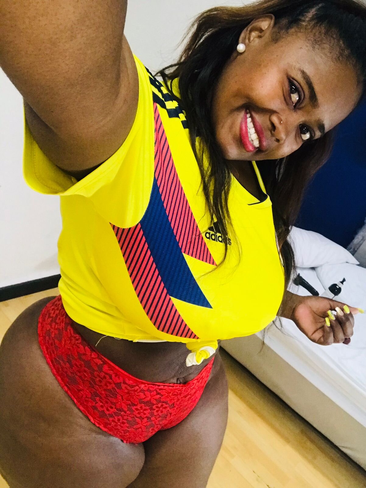 XXX Porn Photo of Nude exotic_karmella 42