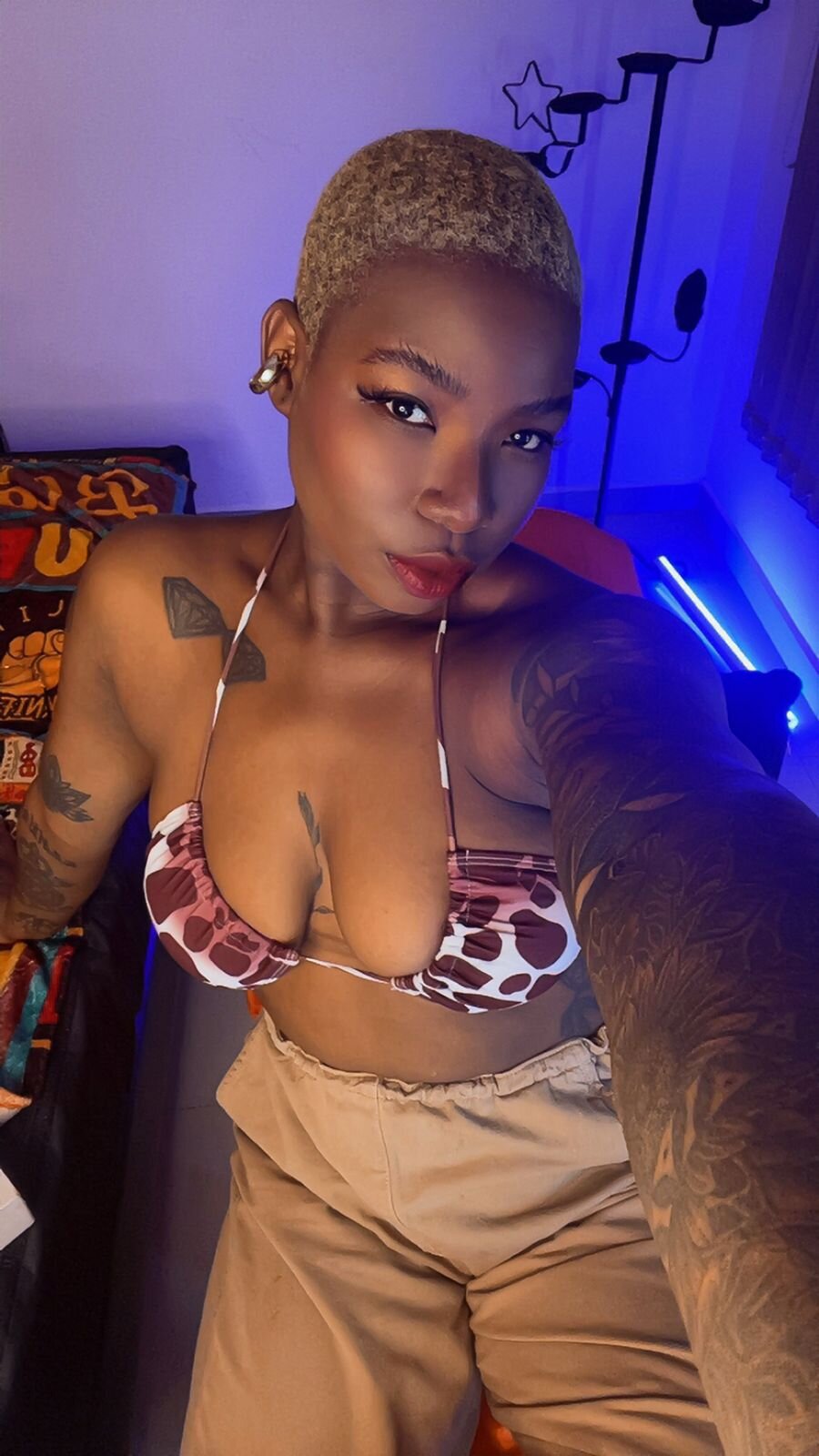 XXX Porn Photo of Nude KenyaMystic 193