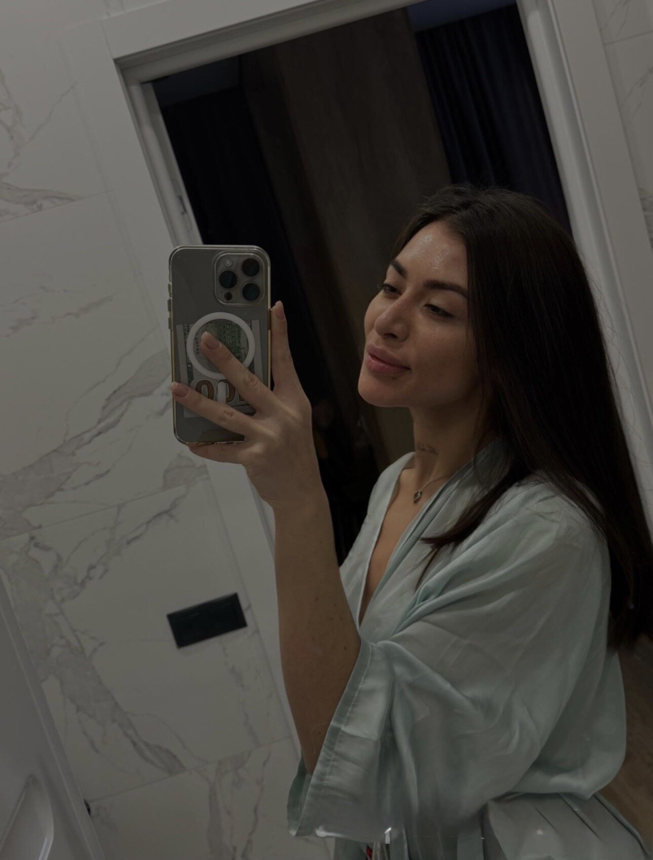 XXX Porn Photo of Nude LunaaDesire 1