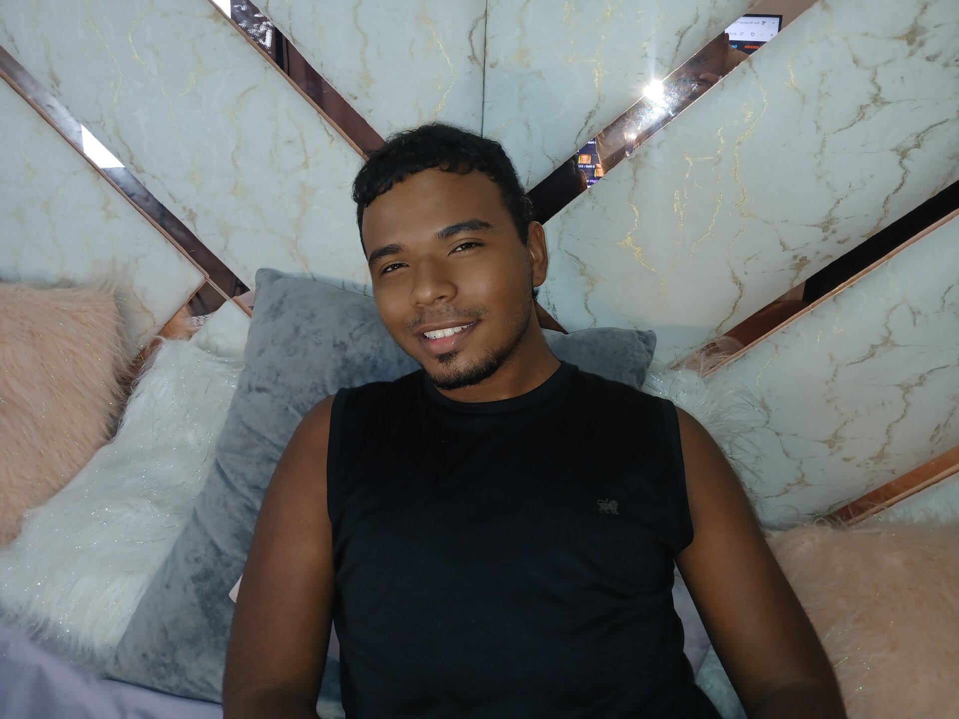 XXX Porn Photo of Nude Anthony_Milleer 12