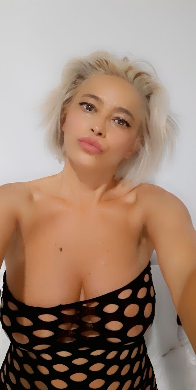 XXX Porn Photo of Nude BellaBellaHot 9