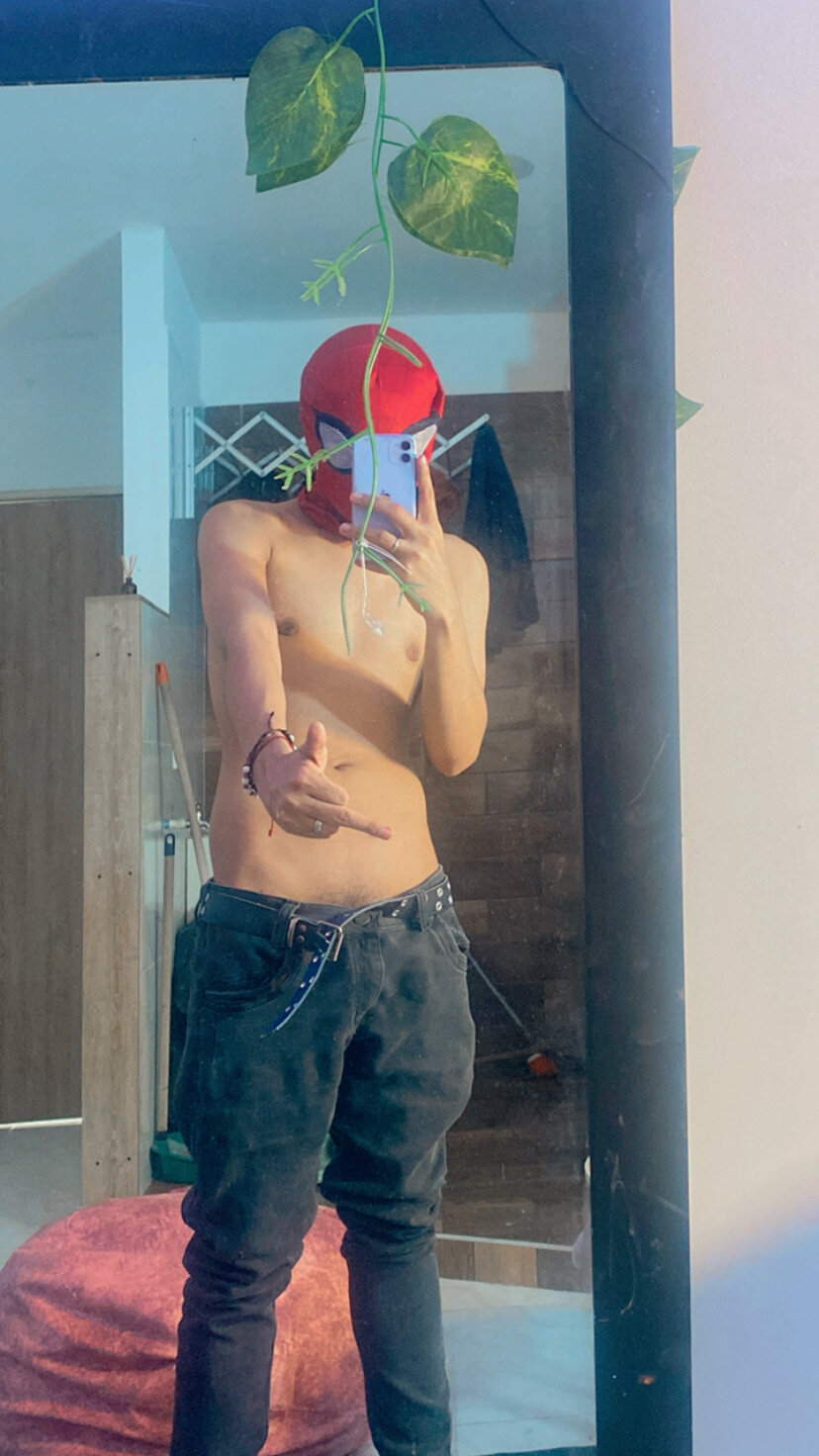 XXX Porn Photo of Nude cutealejojeje 11