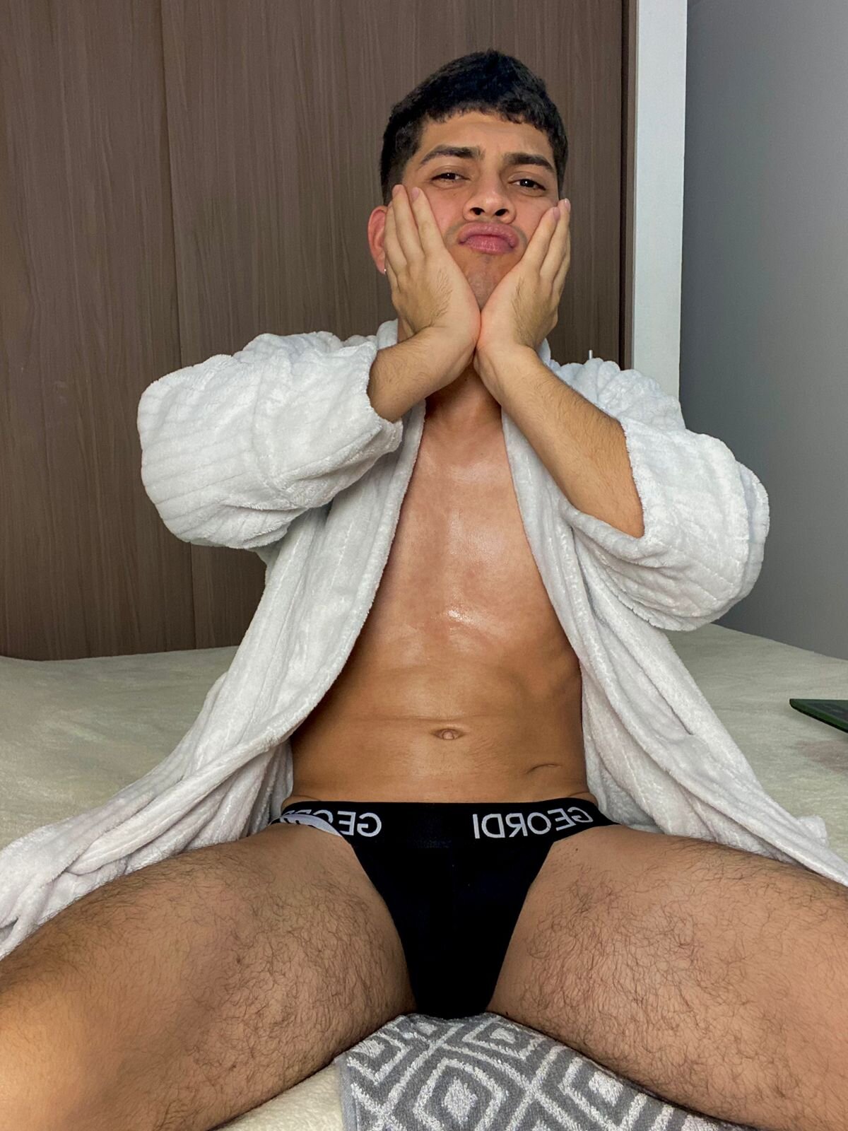 XXX Porn Photo of Nude Andrew_Mahecha 4