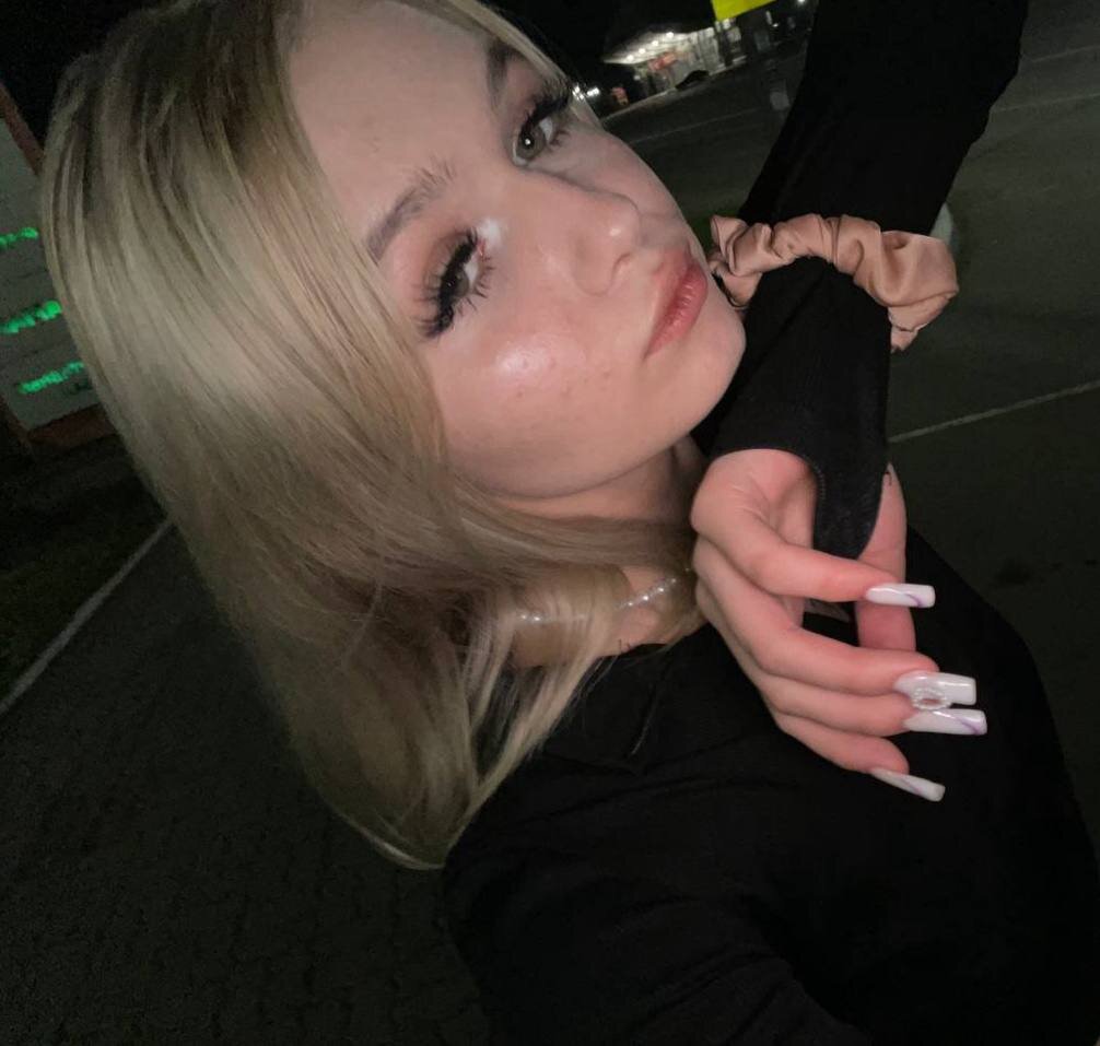 XXX Porn Photo of Nude KianaVision 4