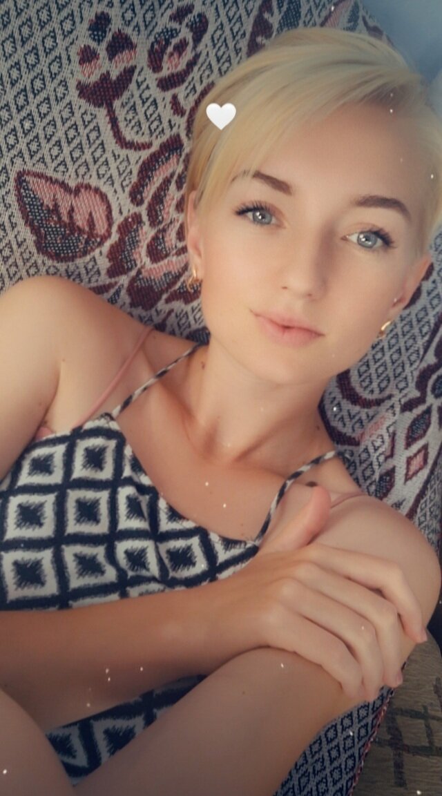 XXX Porn Photo of Nude BeckiXJewel 3