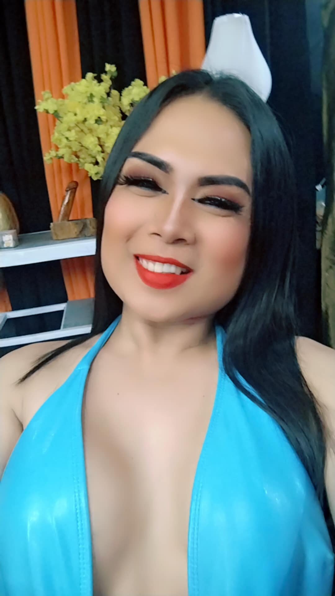 XXX Porn Photo of Nude Tsgoldshow 9