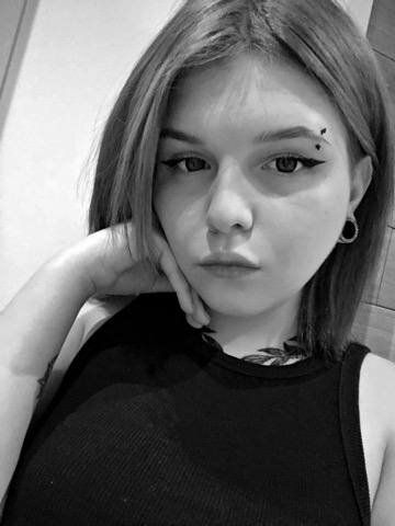 XXX Porn Photo of Nude lana_shadow 1
