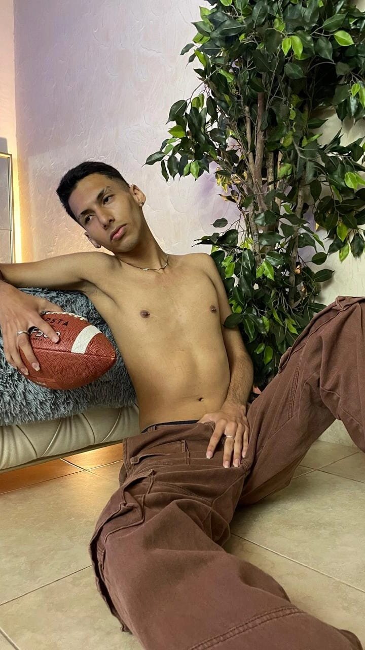 XXX Porn Photo of Nude im_eiden_ 3