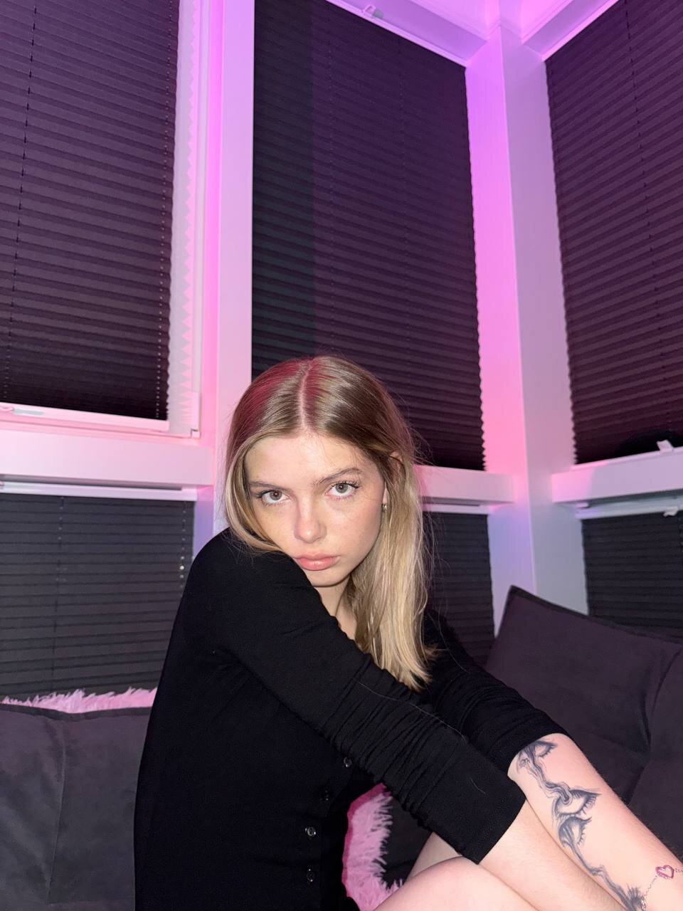 XXX Porn Photo of Nude Ellya_me 28