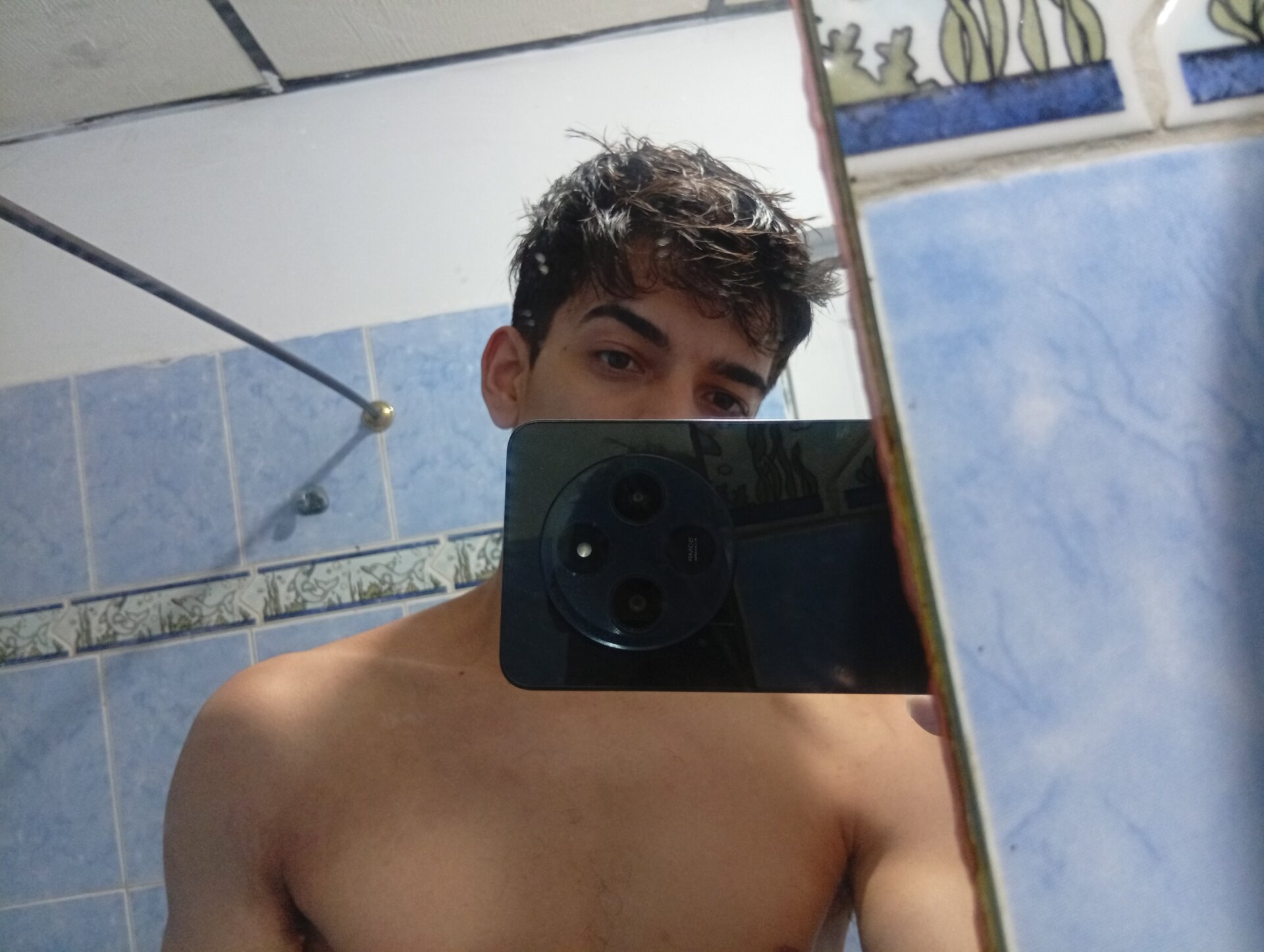 XXX Porn Photo of Nude Aandrecito 1