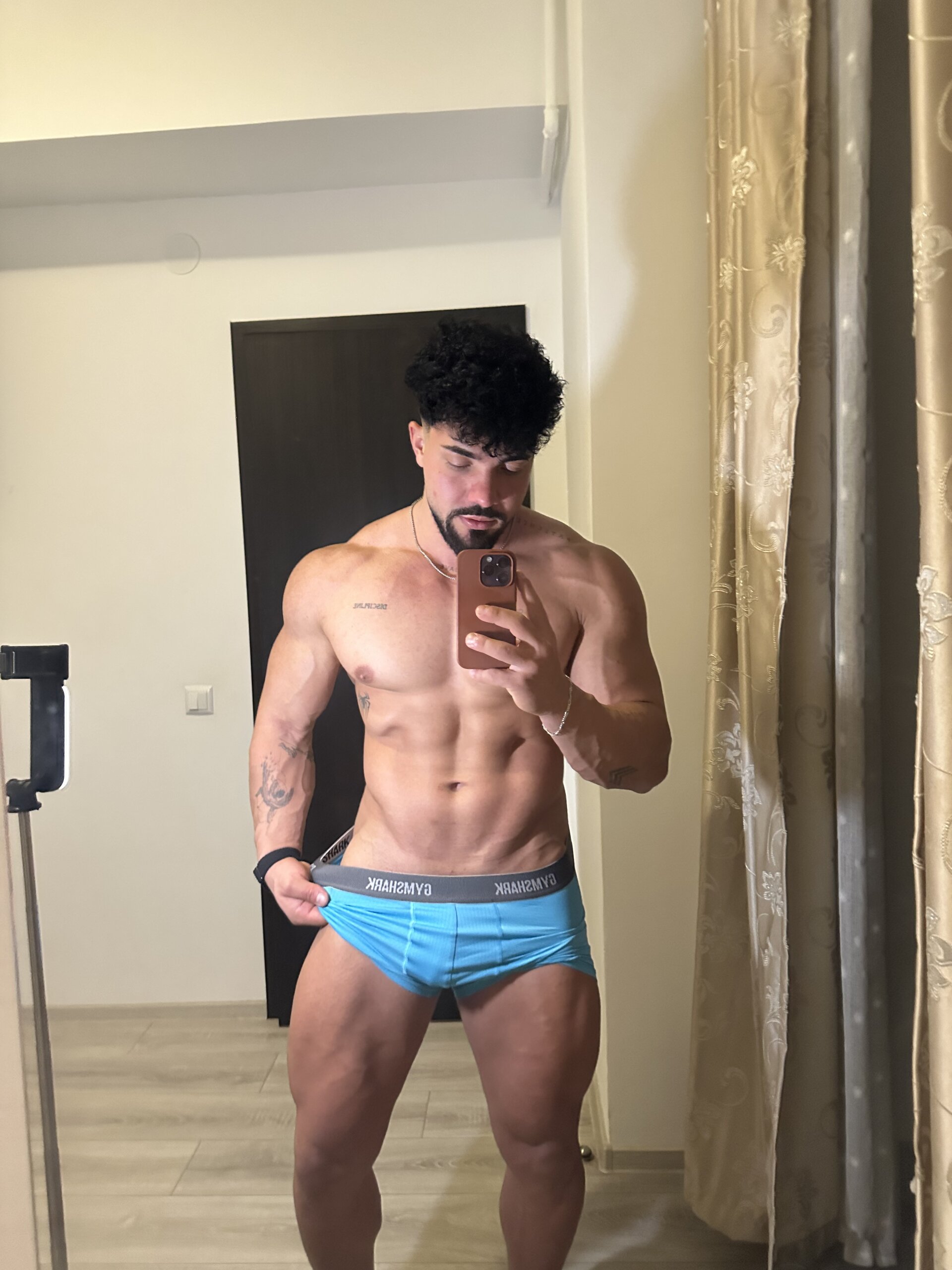 XXX Porn Photo of Nude platimumdaddy 6