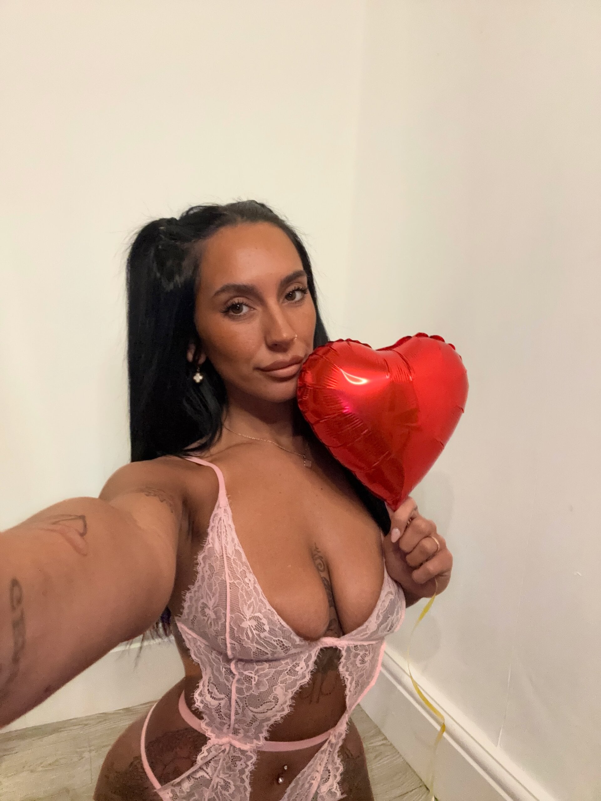 XXX Porn Photo of Nude X-Naughty_Nicole-X 1