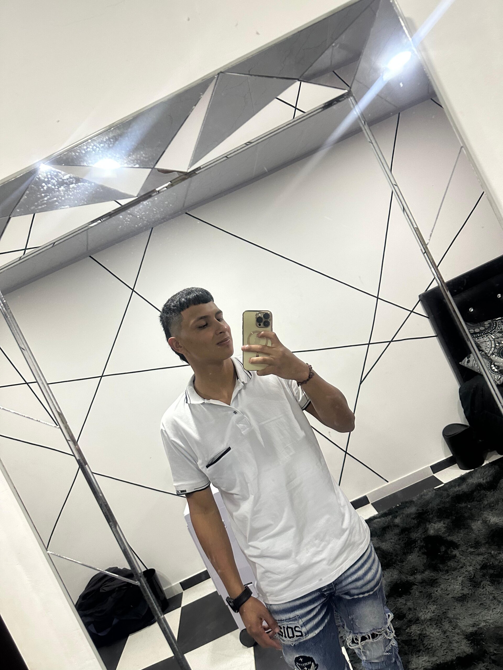 XXX Porn Photo of Nude Jajajaue 4