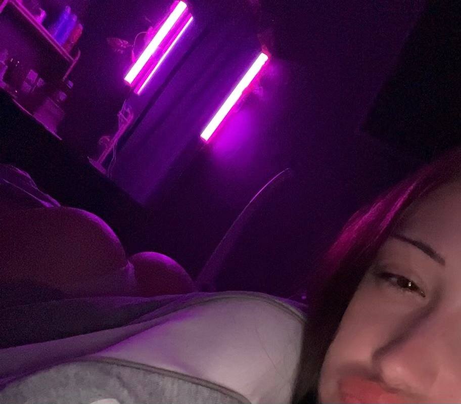 XXX Porn Photo of Nude luxmeltmoon 1