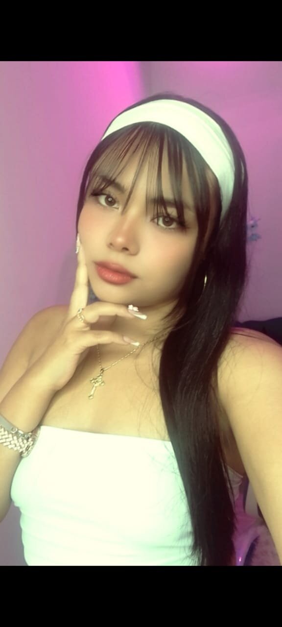 XXX Porn Photo of Nude Aisha_Leenss 11