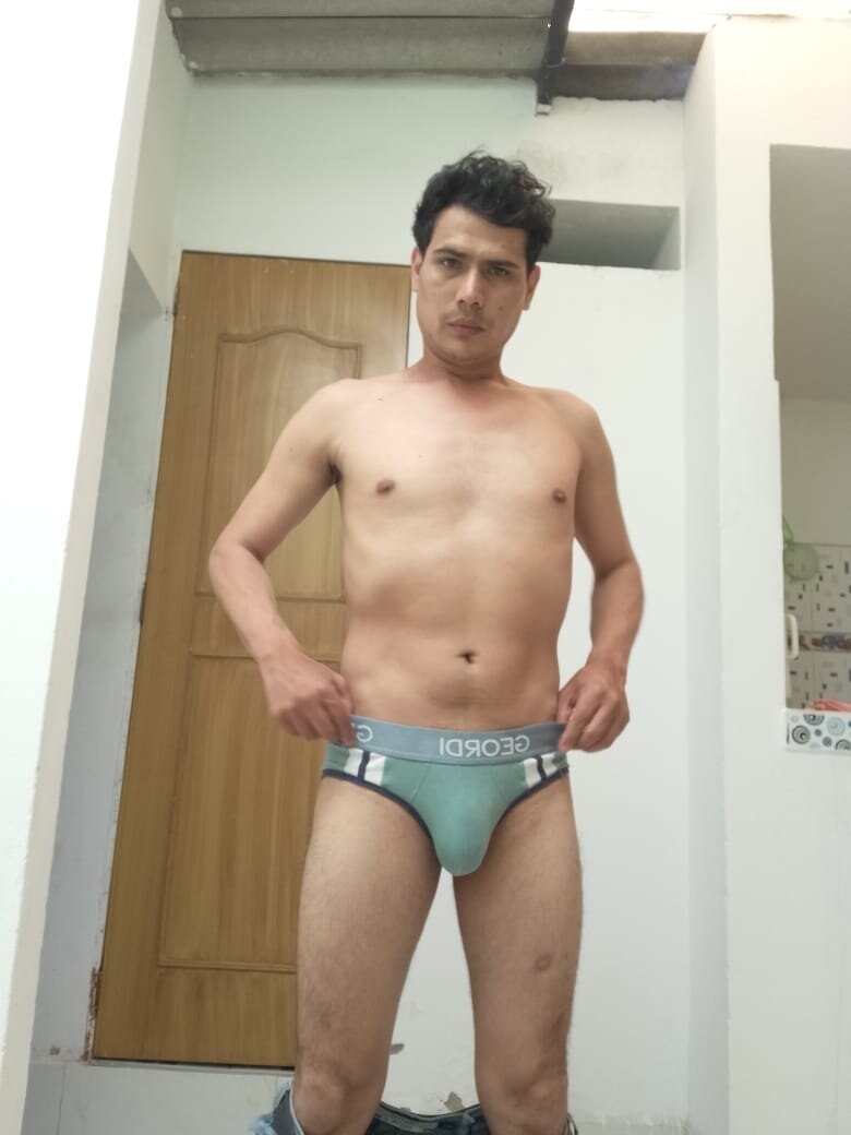 XXX Porn Photo of Nude wilhell27 6