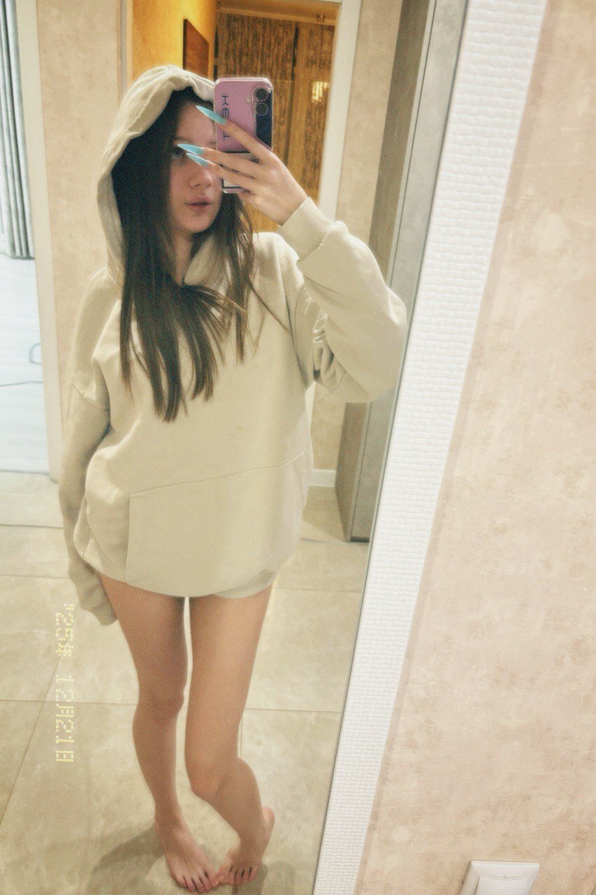 XXX Porn Photo of Nude ShaeHeeter 48