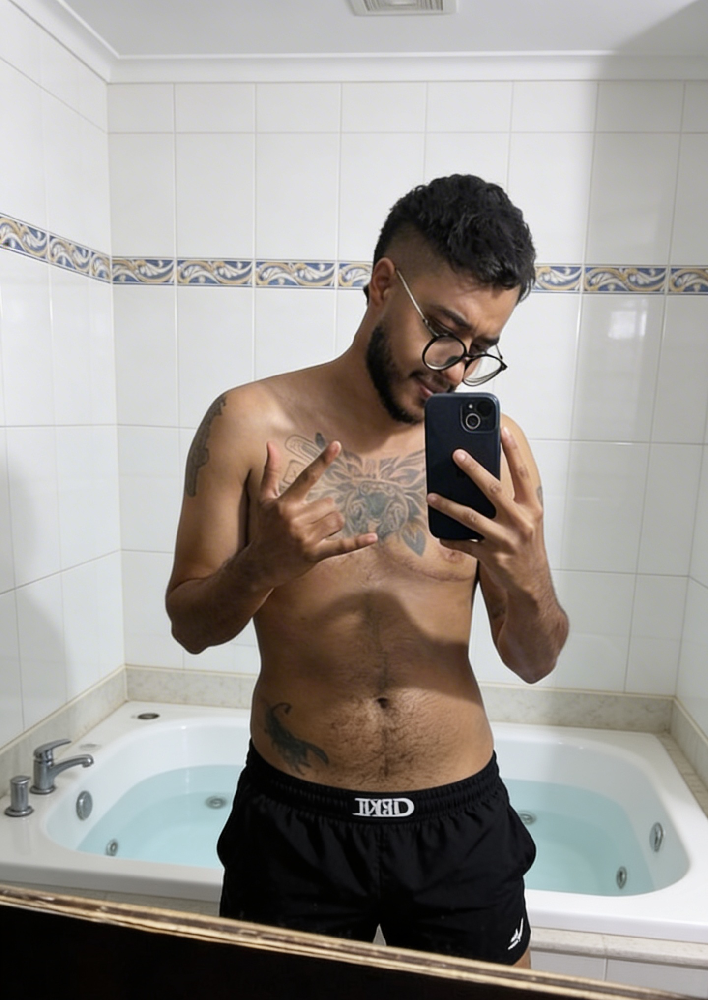 XXX Porn Photo of Nude Santiago_Savag 3