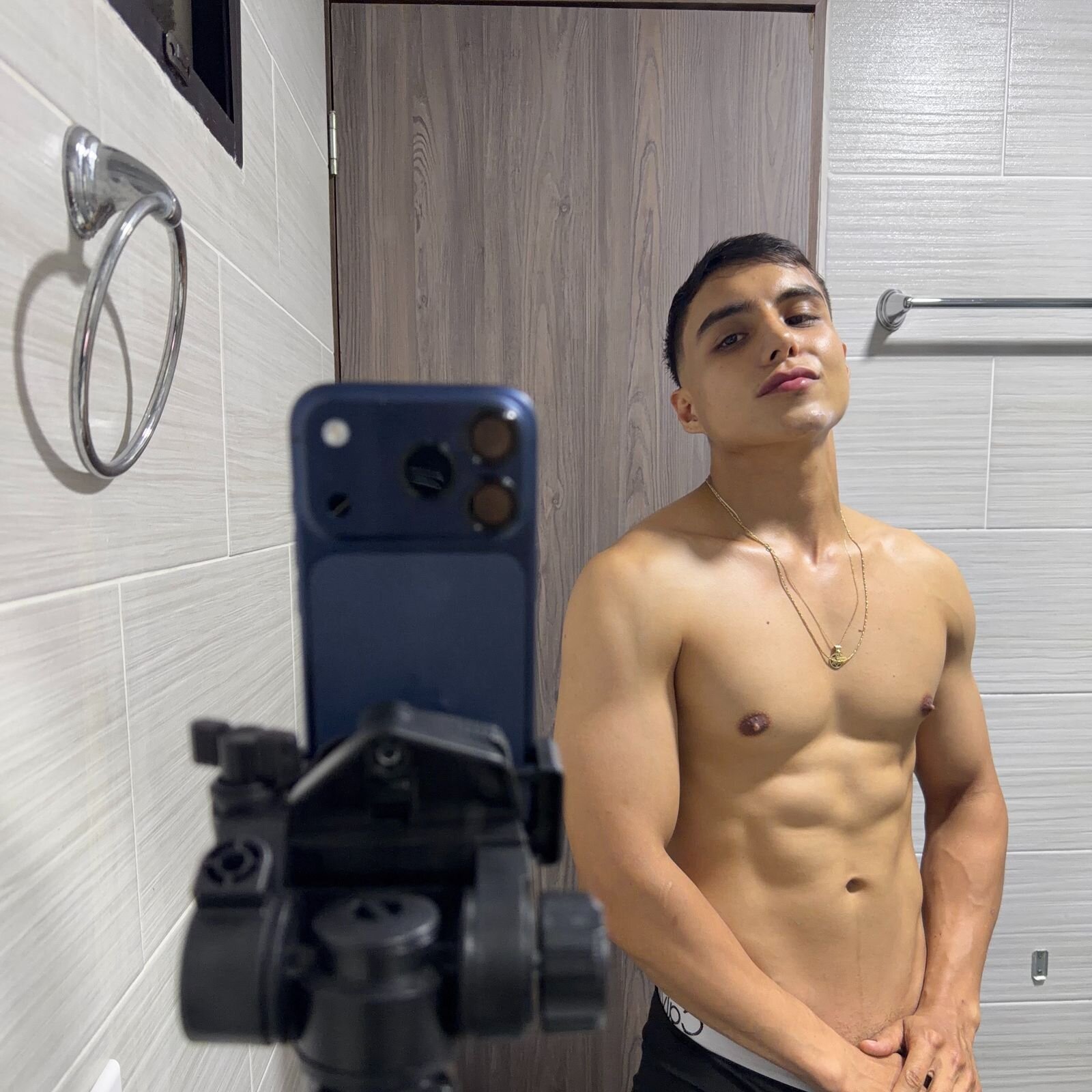 XXX Porn Photo of Nude Christopher_Whitaker 2