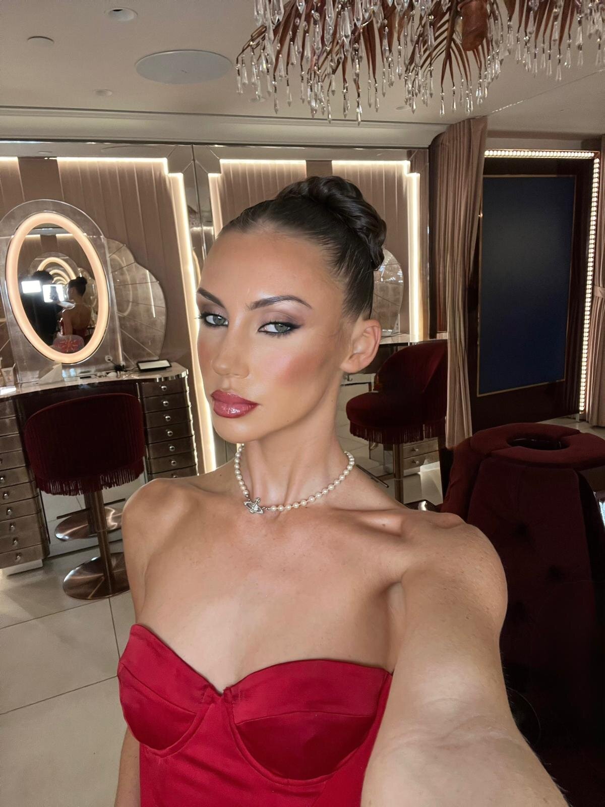 XXX Porn Photo of Nude MilaRenee 19